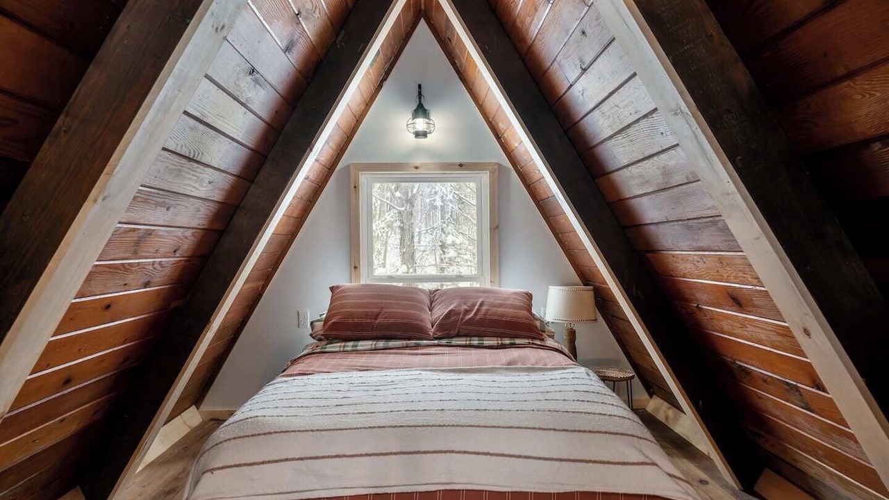 Photo of Bedroom in Centerville