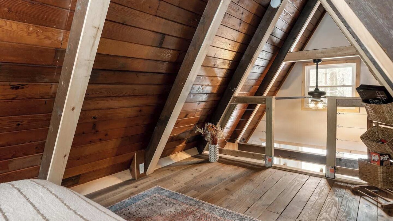 Photo of Bedroom in Centerville