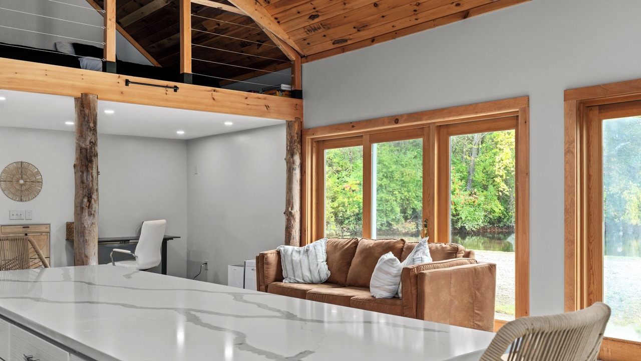 Photo of Bedroom in Collins Center