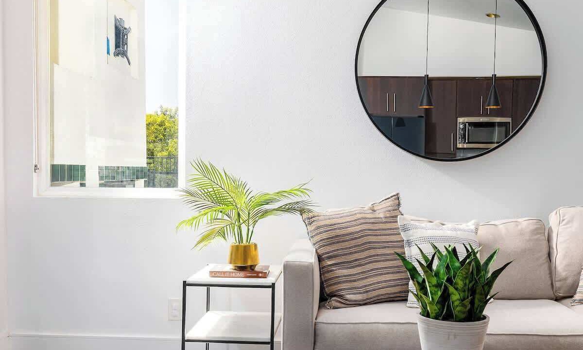 Photo of Livingroom in Vista