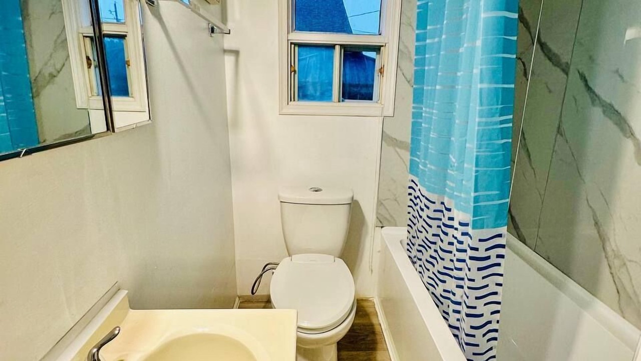 Photo of Bathroom in St. James
