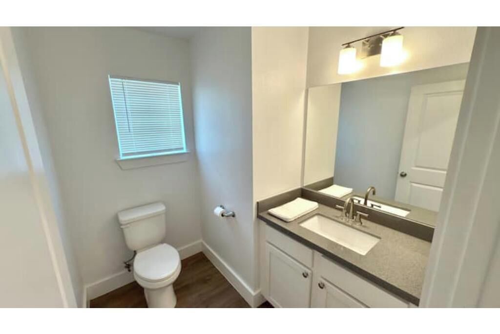 Photo of Bathroom in Neartown