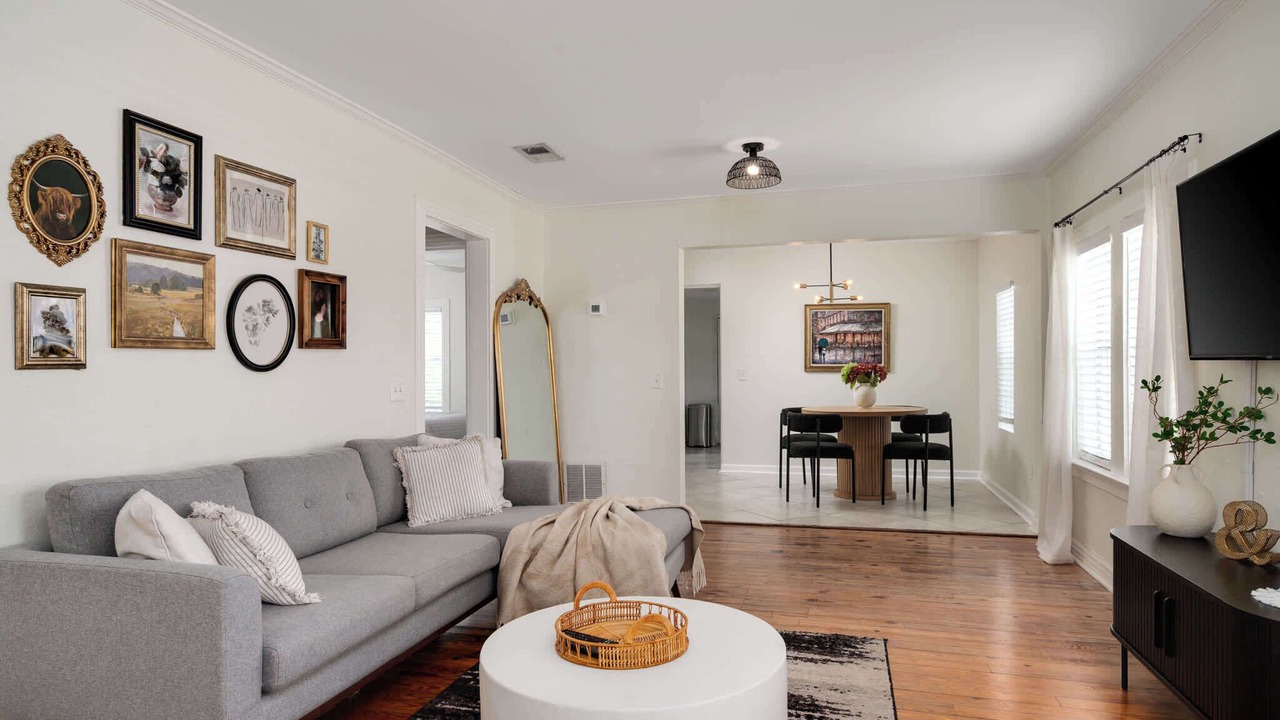 Photo of Bedroom in College Park