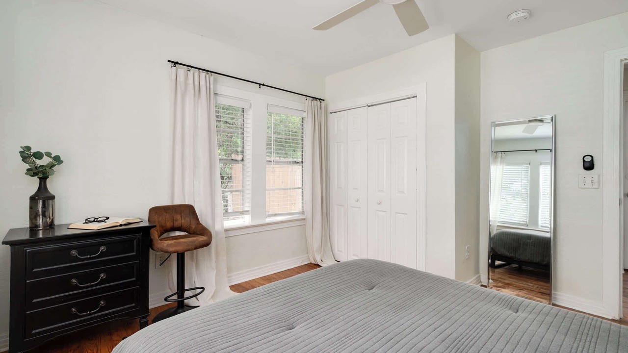 Photo of Bedroom in College Park
