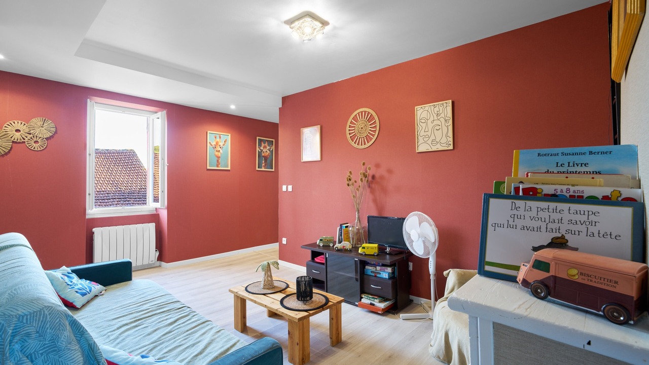 Photo of Bedroom in Saint-Cernin-de-lHerm
