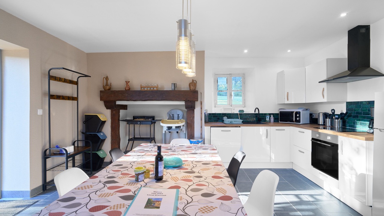 Photo of Kitchen in Saint-Cernin-de-lHerm