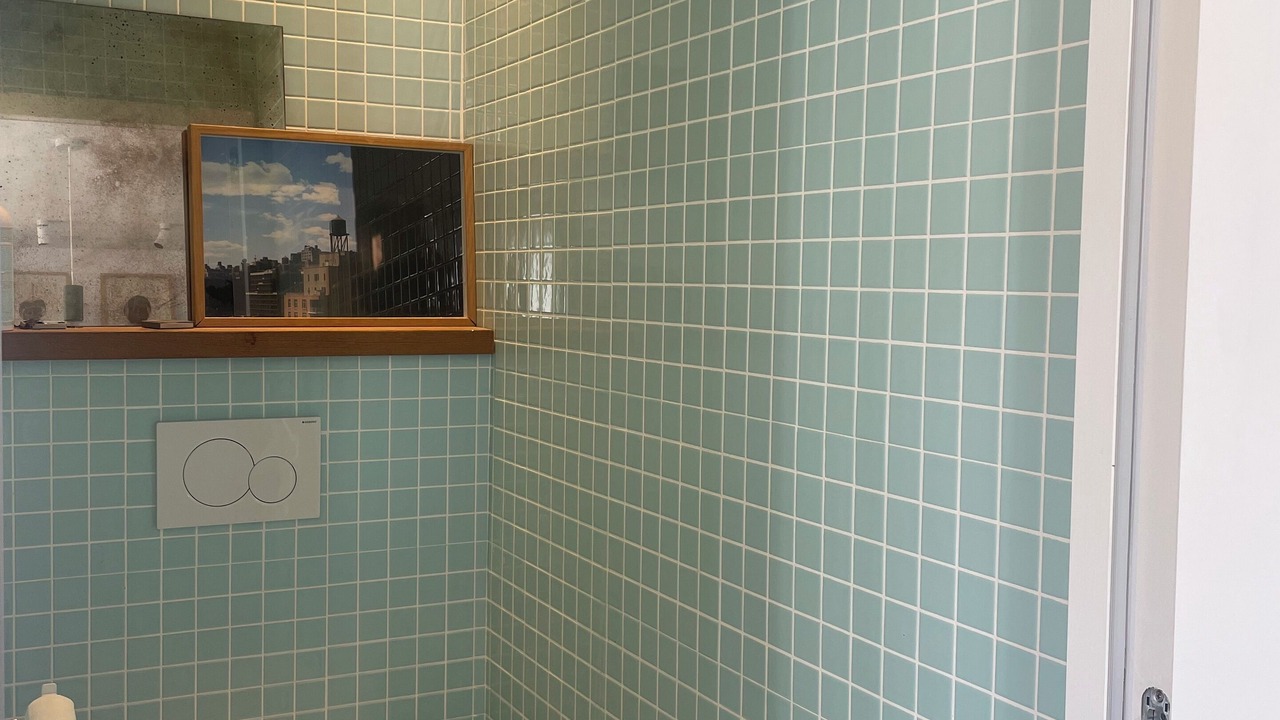 Photo of Bathroom in Saint-Lambert