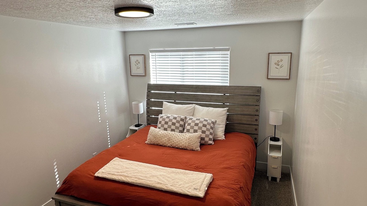 Photo of Bedroom in Logan