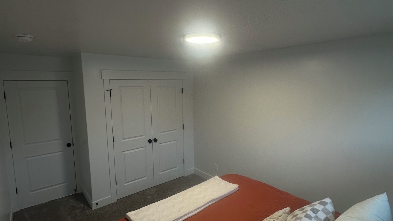 Photo of Bedroom in Logan