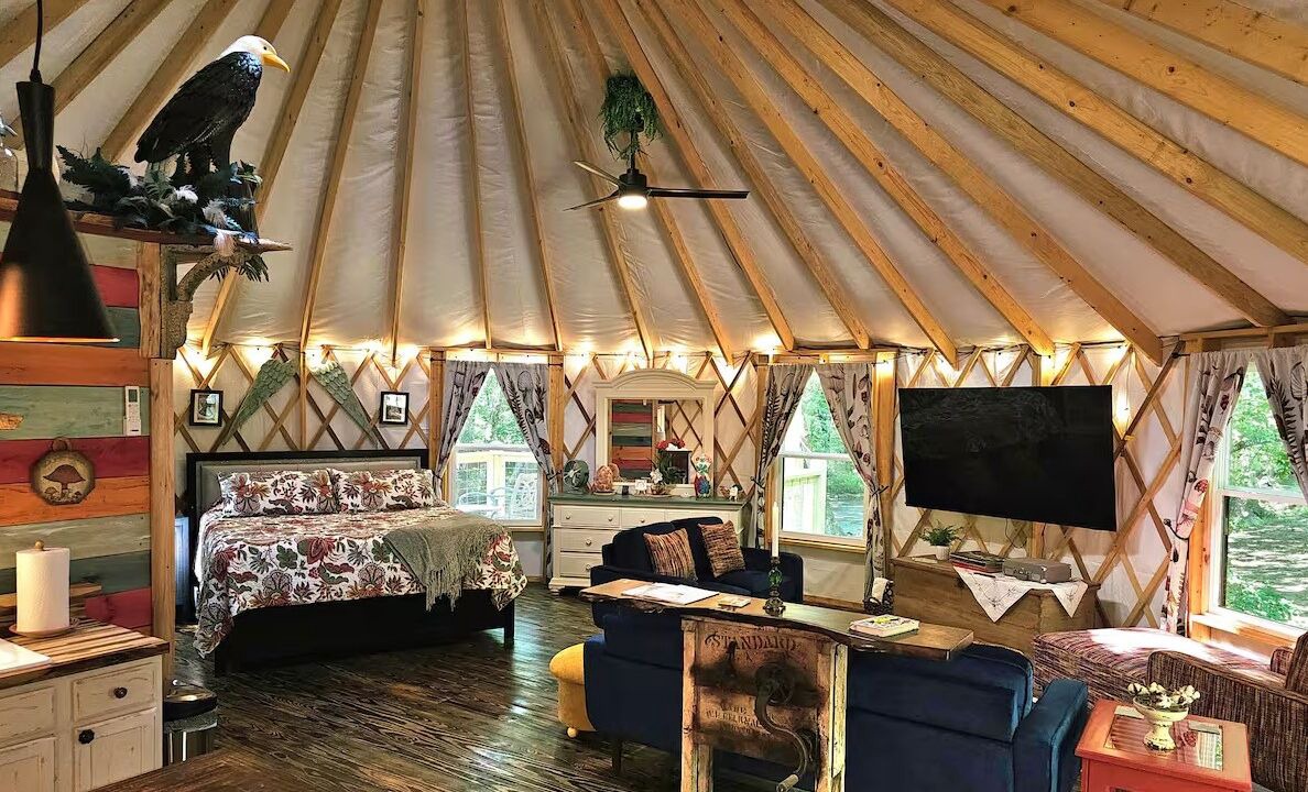 Photo of Livingroom in Gap Mills