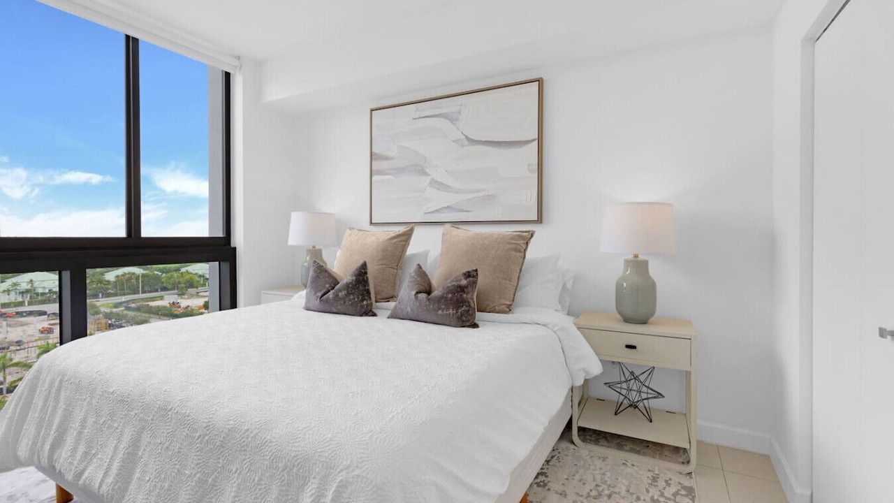 Photo of Bedroom in Doral