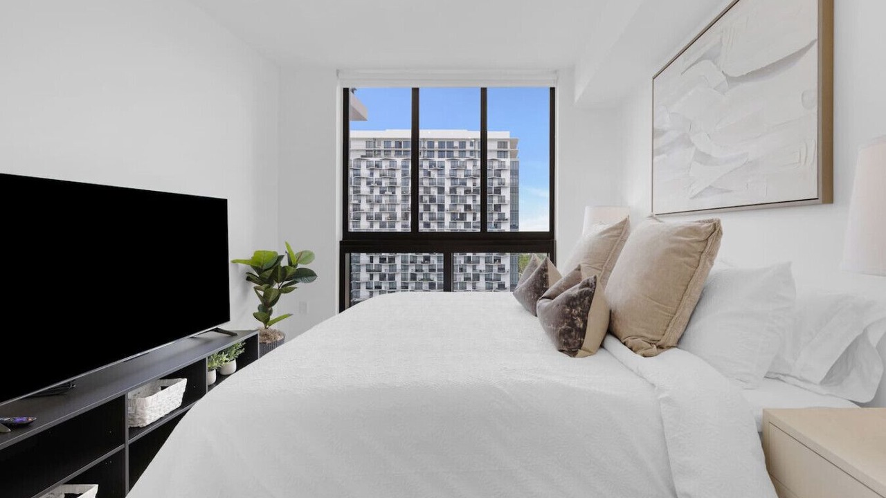 Photo of Bedroom in Doral