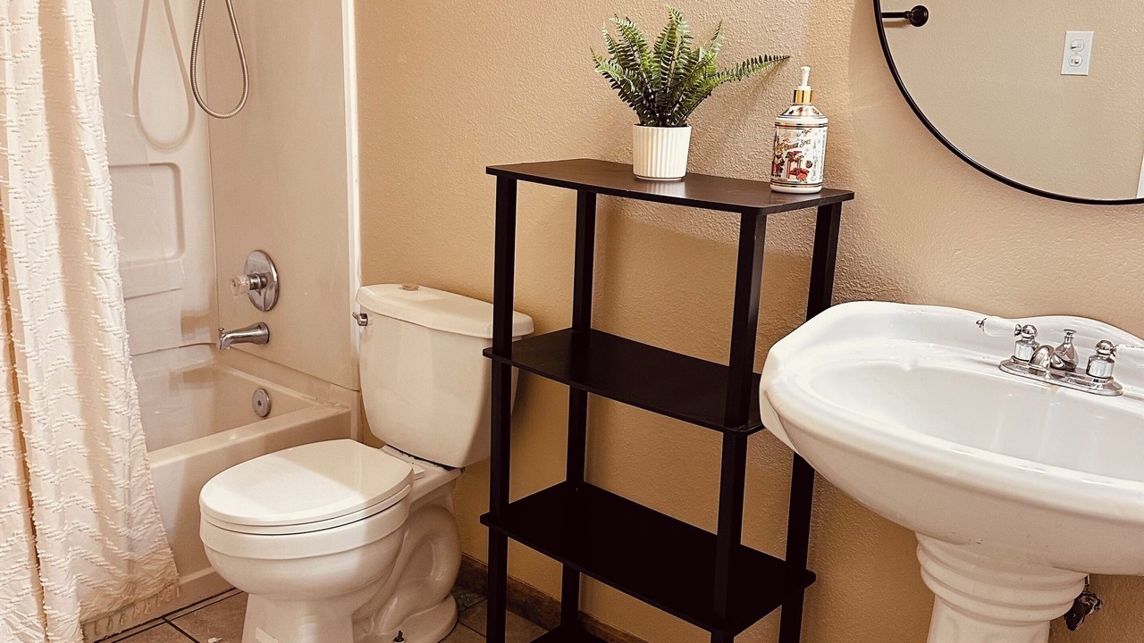Photo of Bathroom in Taylor Ranch