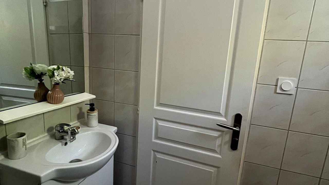 Photo of Bathroom in Saint-Andre-de-Sangonis