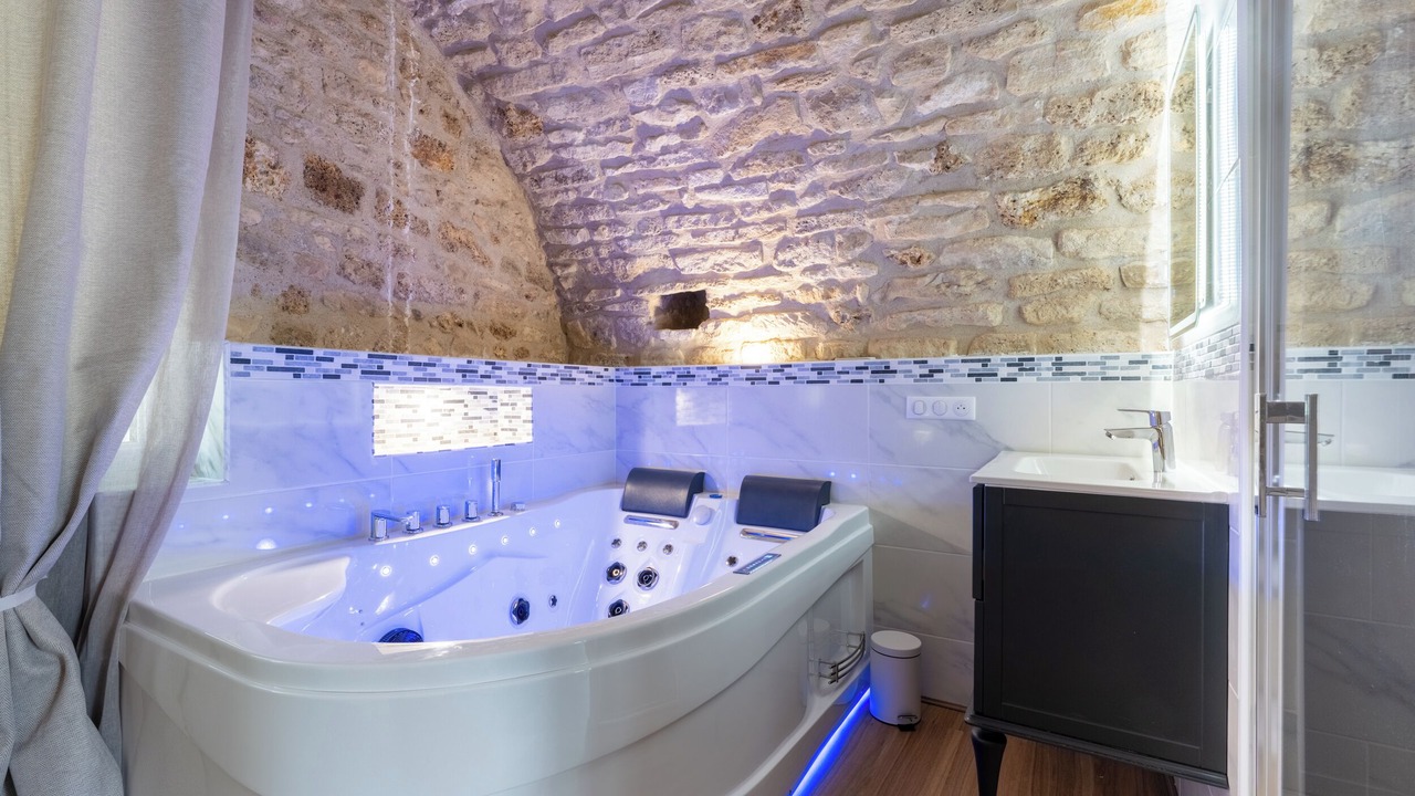 Photo of Bathroom in Gargenville