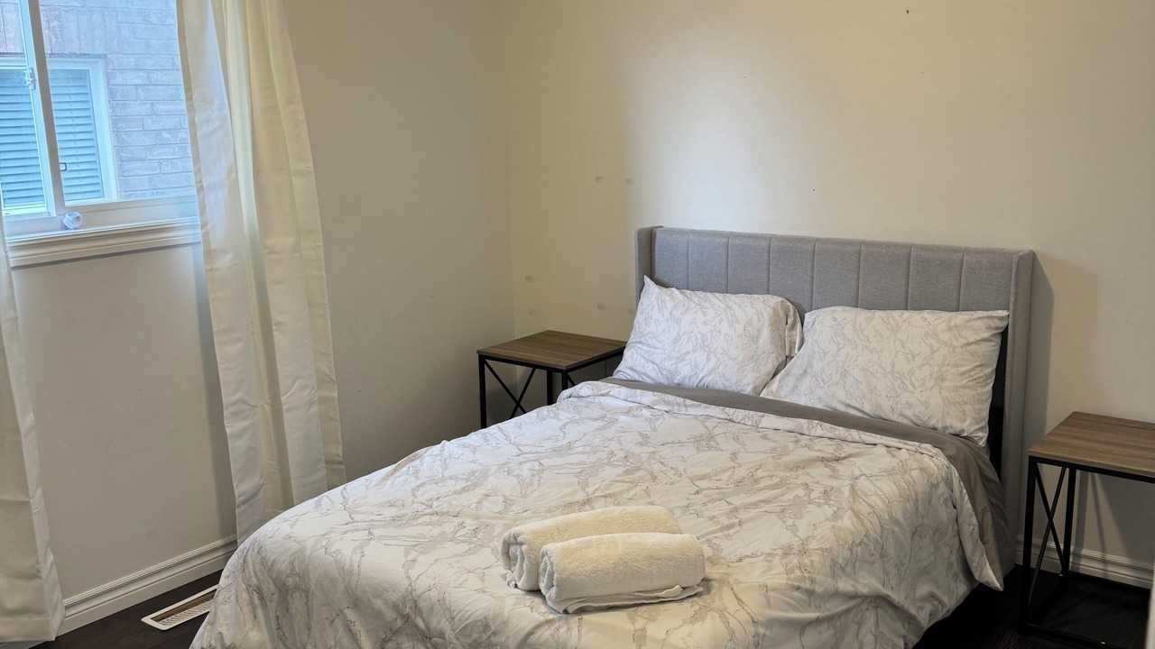 Photo of Bedroom in Oshawa