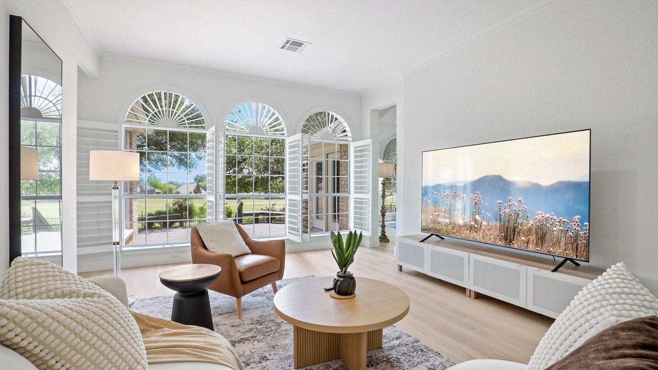 Photo of Livingroom in Pflugerville