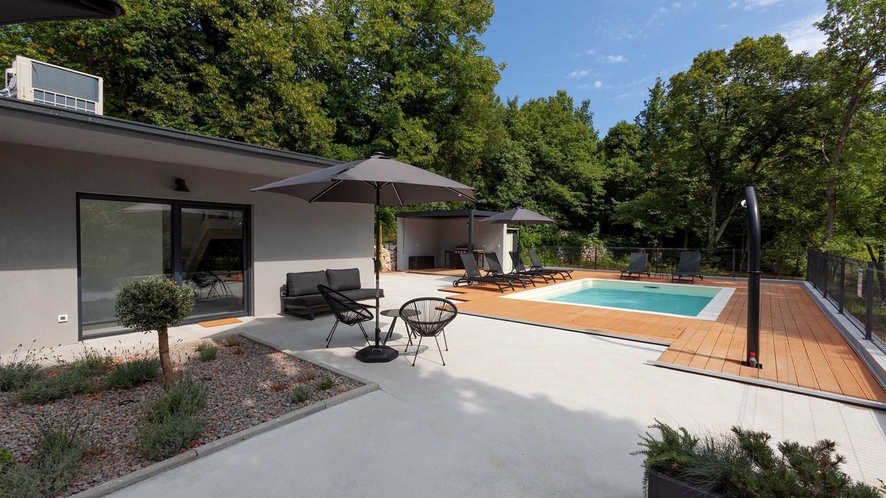 Photo of Patio Balcony in Grizane