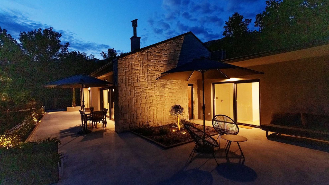 Photo of Patio Balcony in Grizane