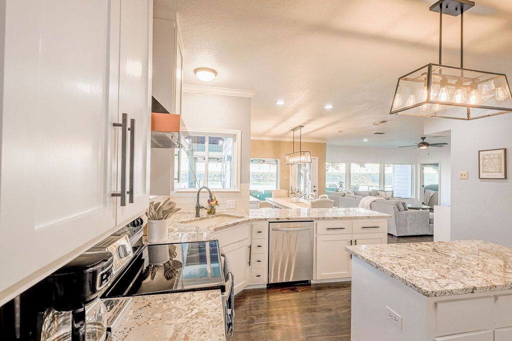 Photo of Kitchen in Morgans Point Resort
