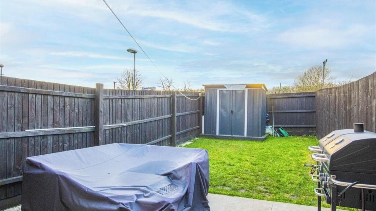 Photo of Patio Balcony in Desborough