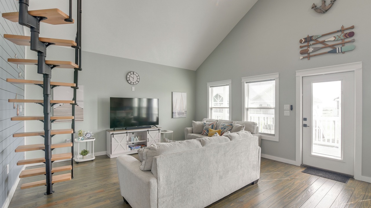Photo of Bedroom in Crystal Beach