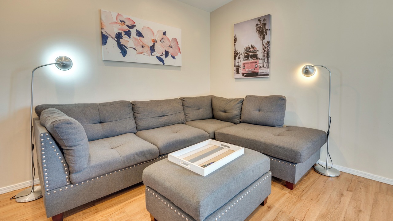 Photo of Bedroom in Mid City