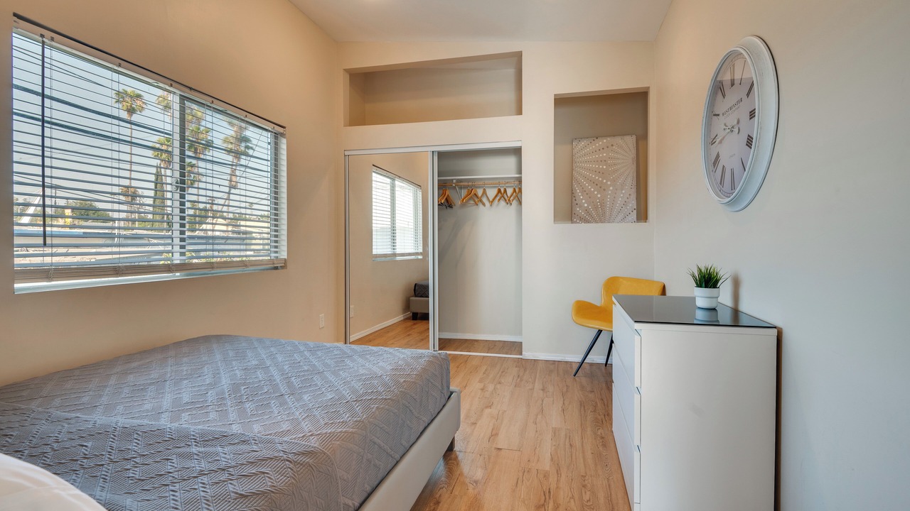 Photo of Bedroom in Mid City