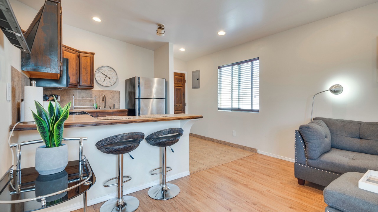 Photo of Bedroom in Mid City