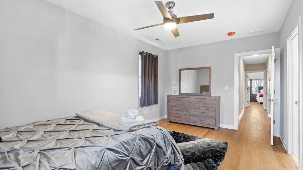 Photo of Bedroom in Logan Square