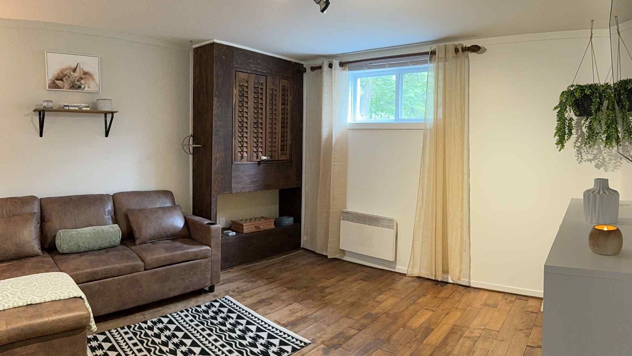 Photo of Livingroom in Sainte-Adele