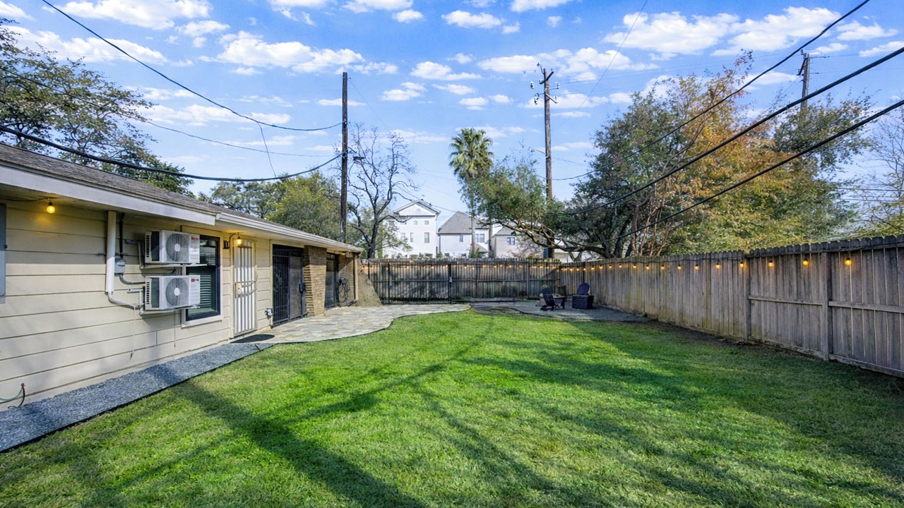 Photo of Outdoor in Braeswood Place
