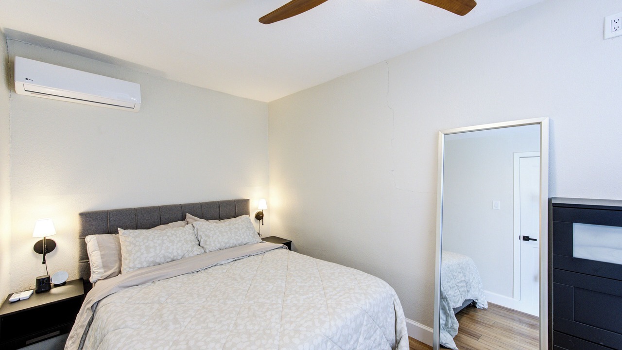 Photo of Bedroom in Braeswood Place