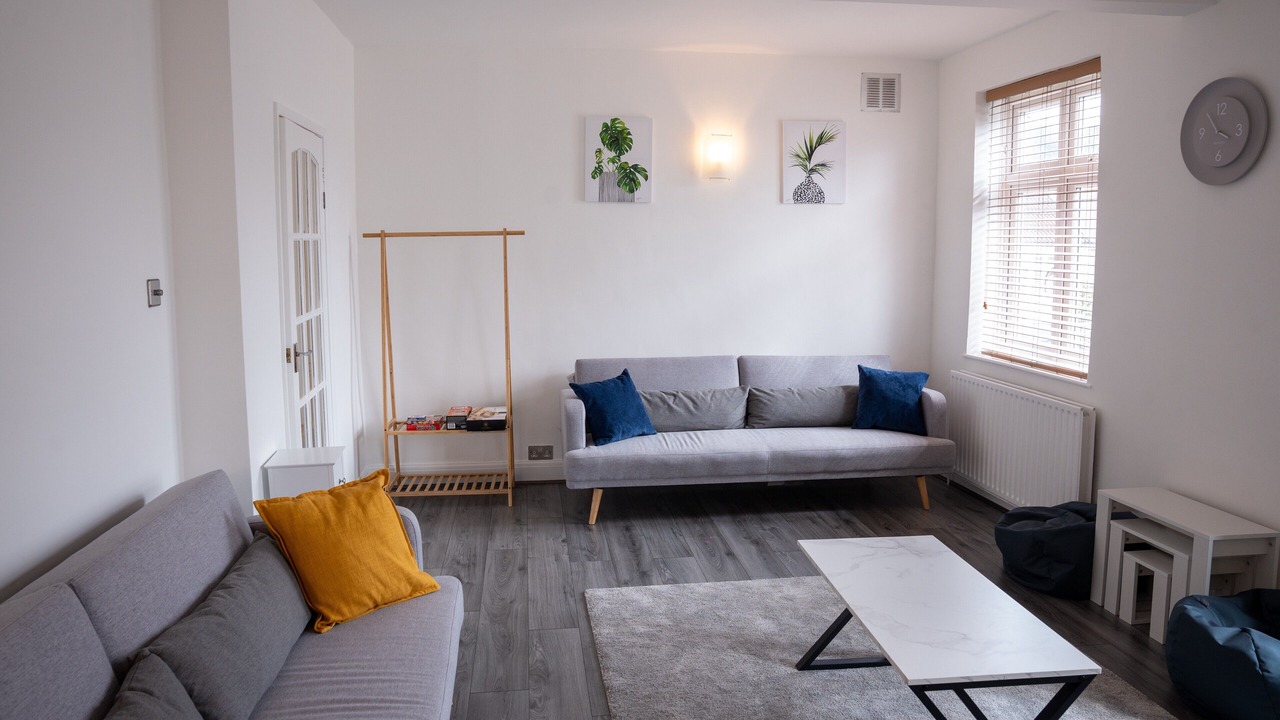 Photo of Livingroom in London Borough of Bromley