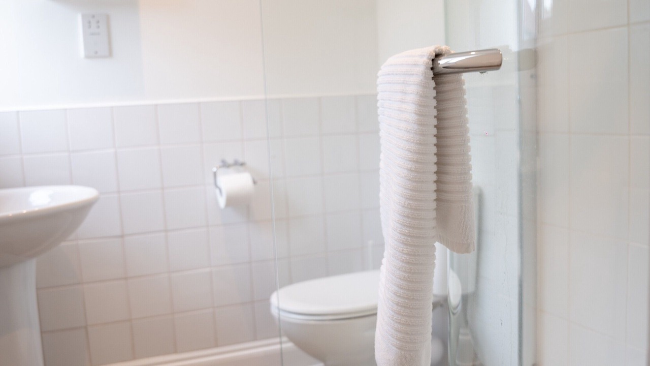 Photo of Bathroom in London Borough of Bromley