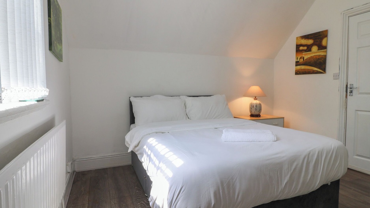 Photo of Bedroom in Oadby