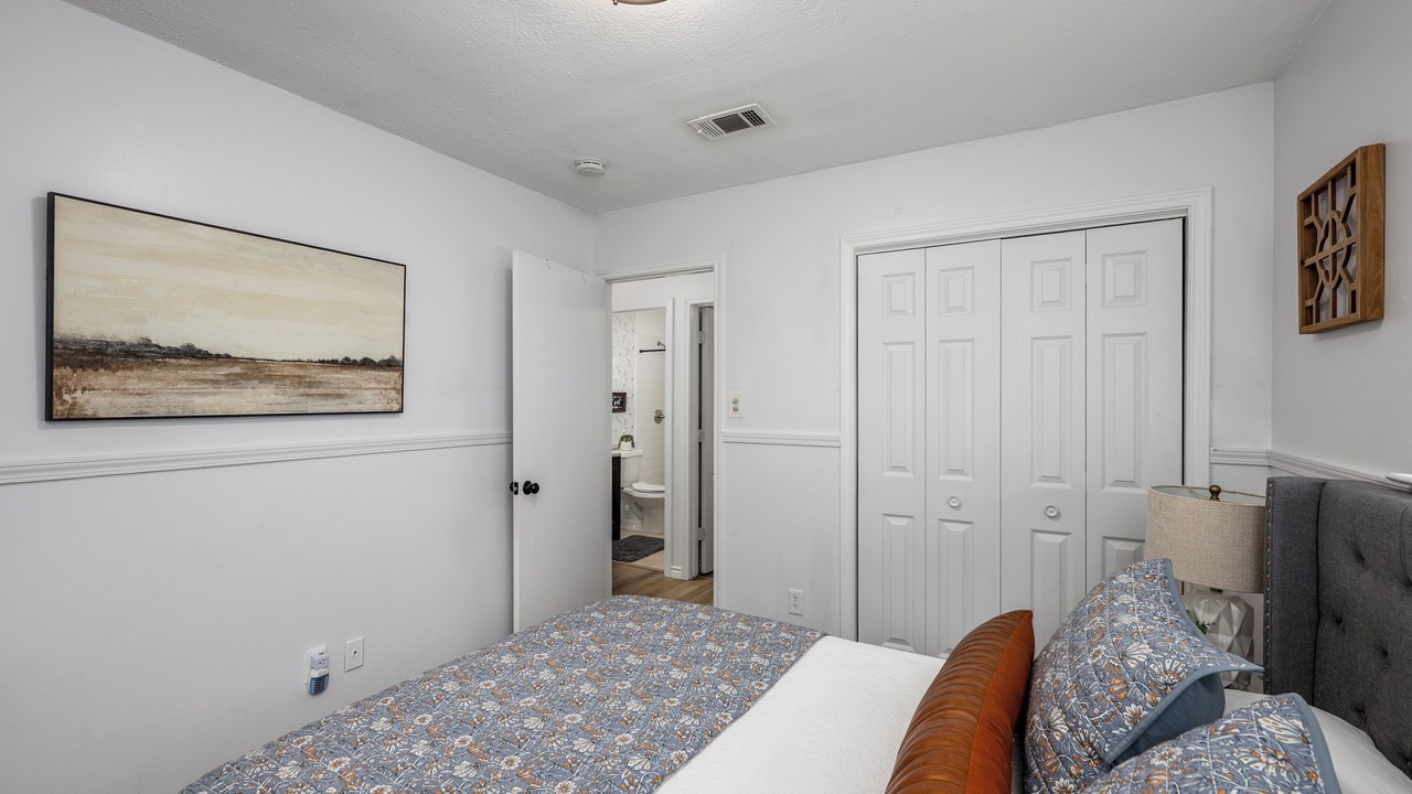 Photo of Bedroom in Arlington