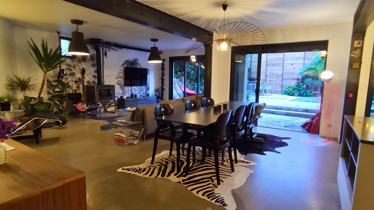 Photo of Others in Antigone