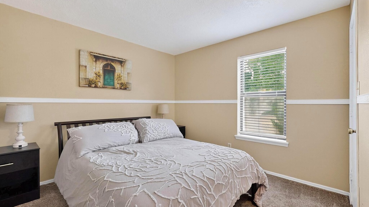 Photo of Bedroom in Northeast Heights