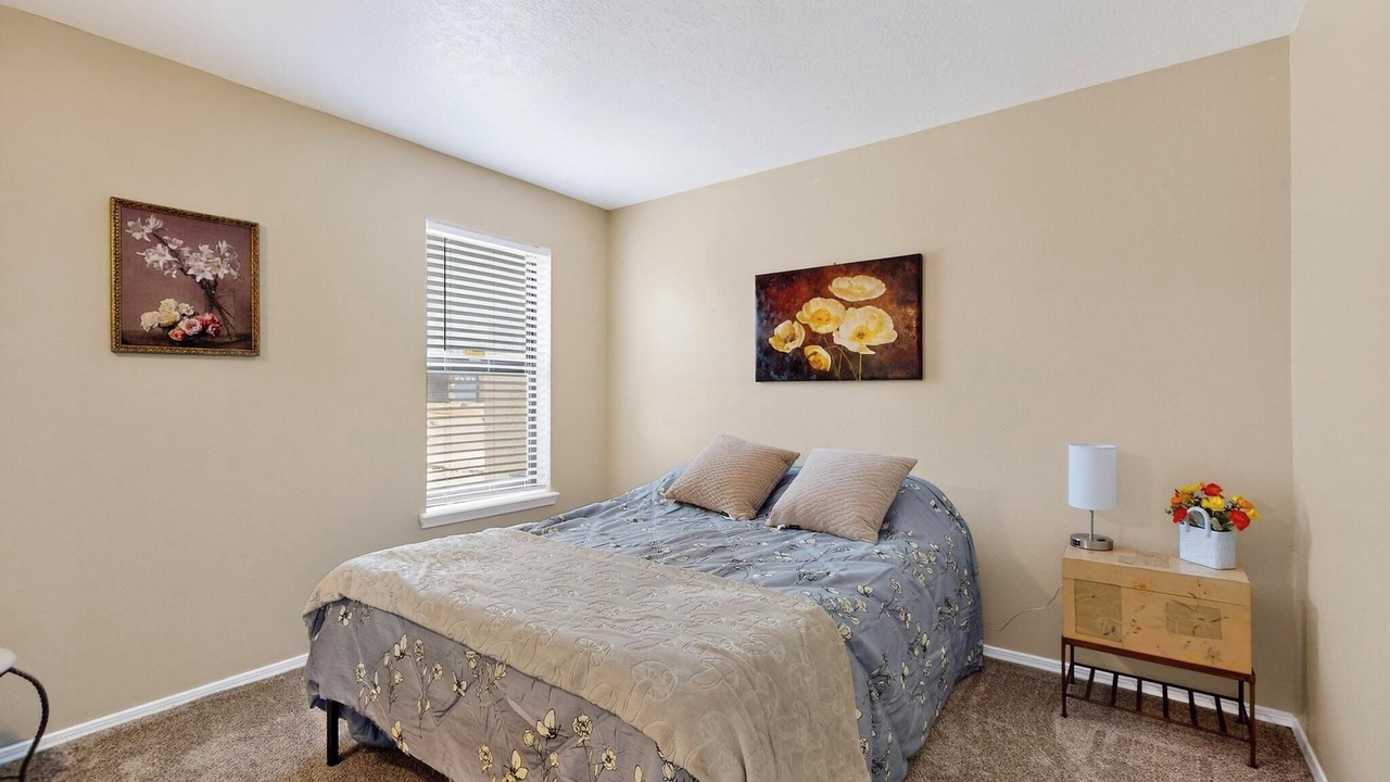 Photo of Bedroom in Northeast Heights