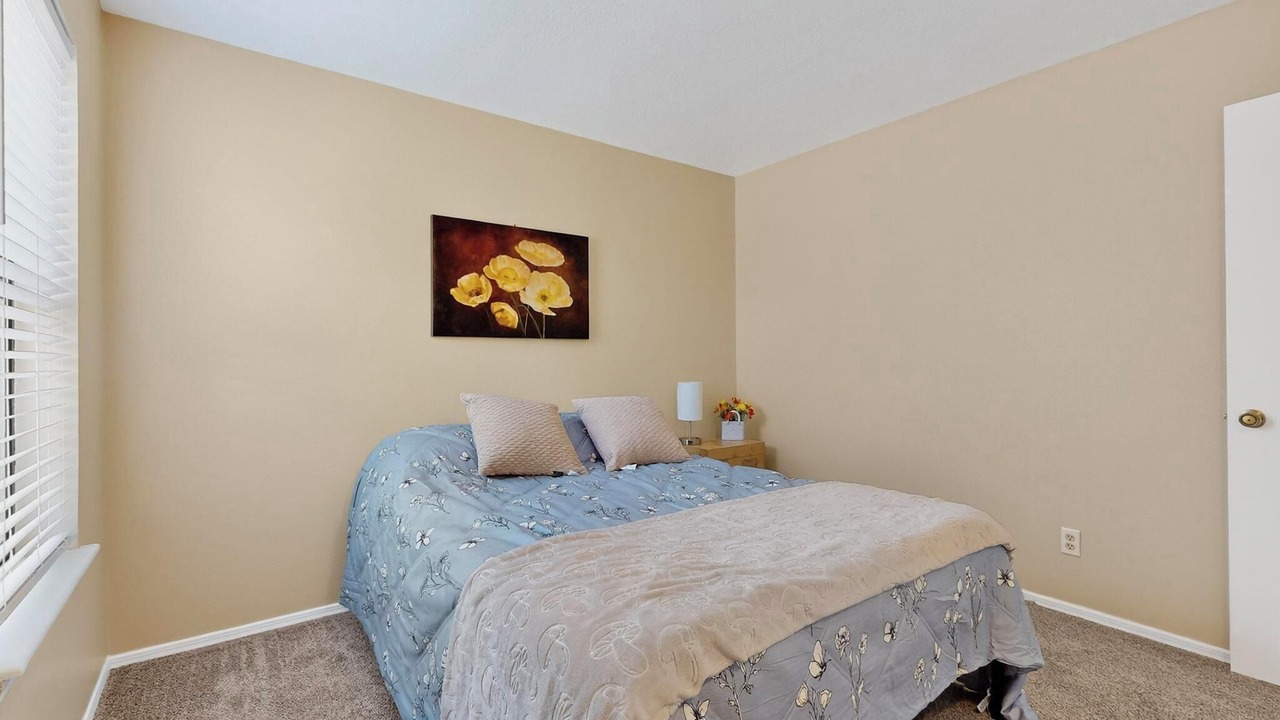 Photo of Bedroom in Northeast Heights