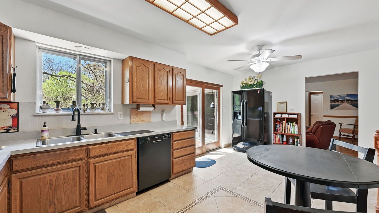 Photo of Kitchen in Lake St Louis