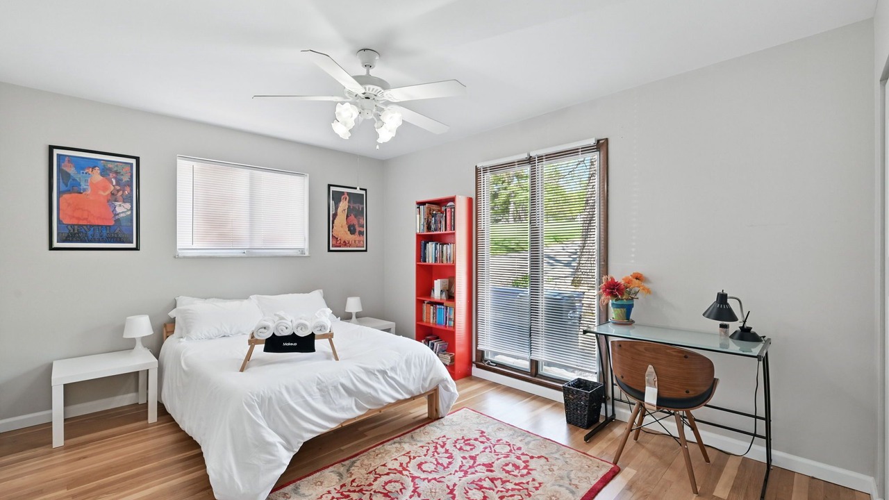 Photo of Bedroom in Lake St Louis