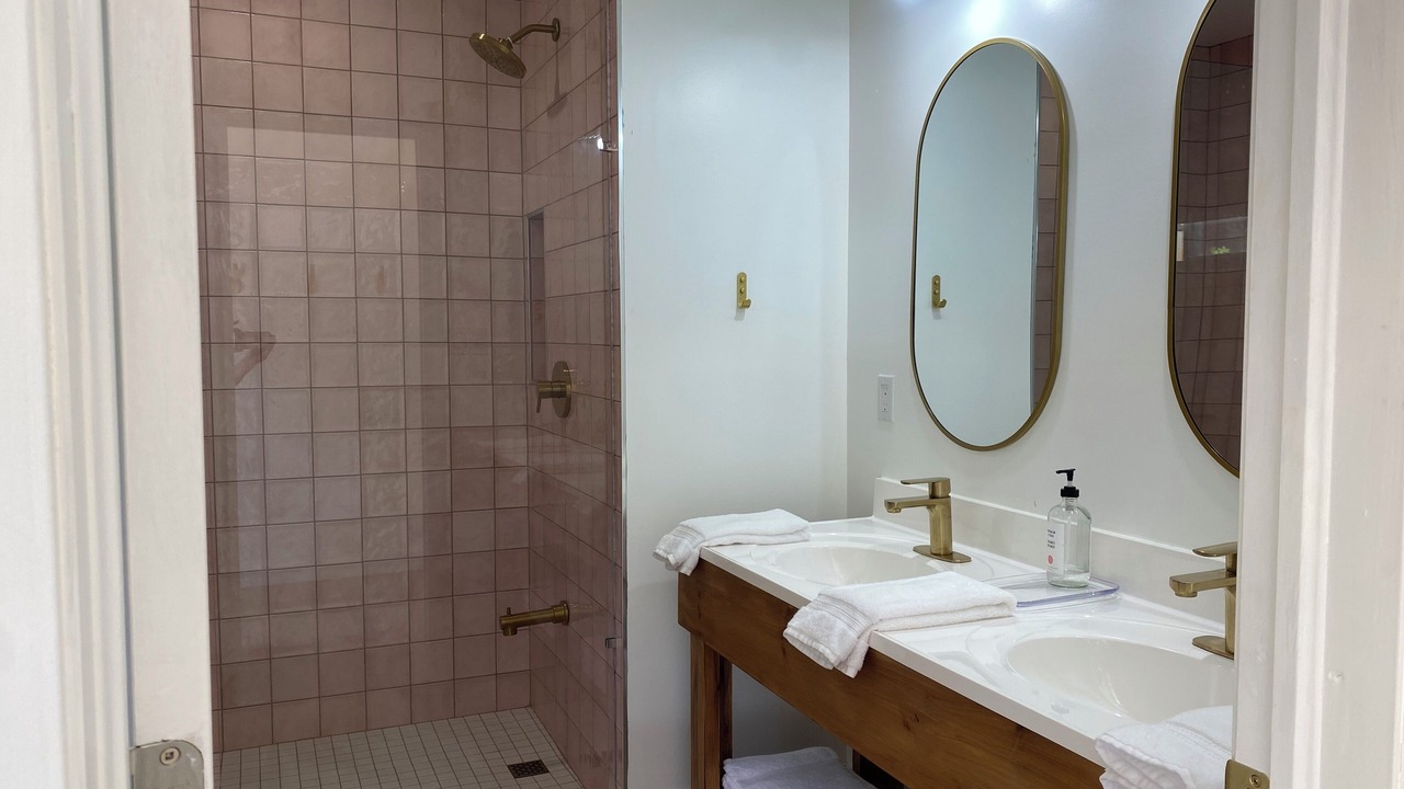 Photo of Bathroom in Sauble Beach