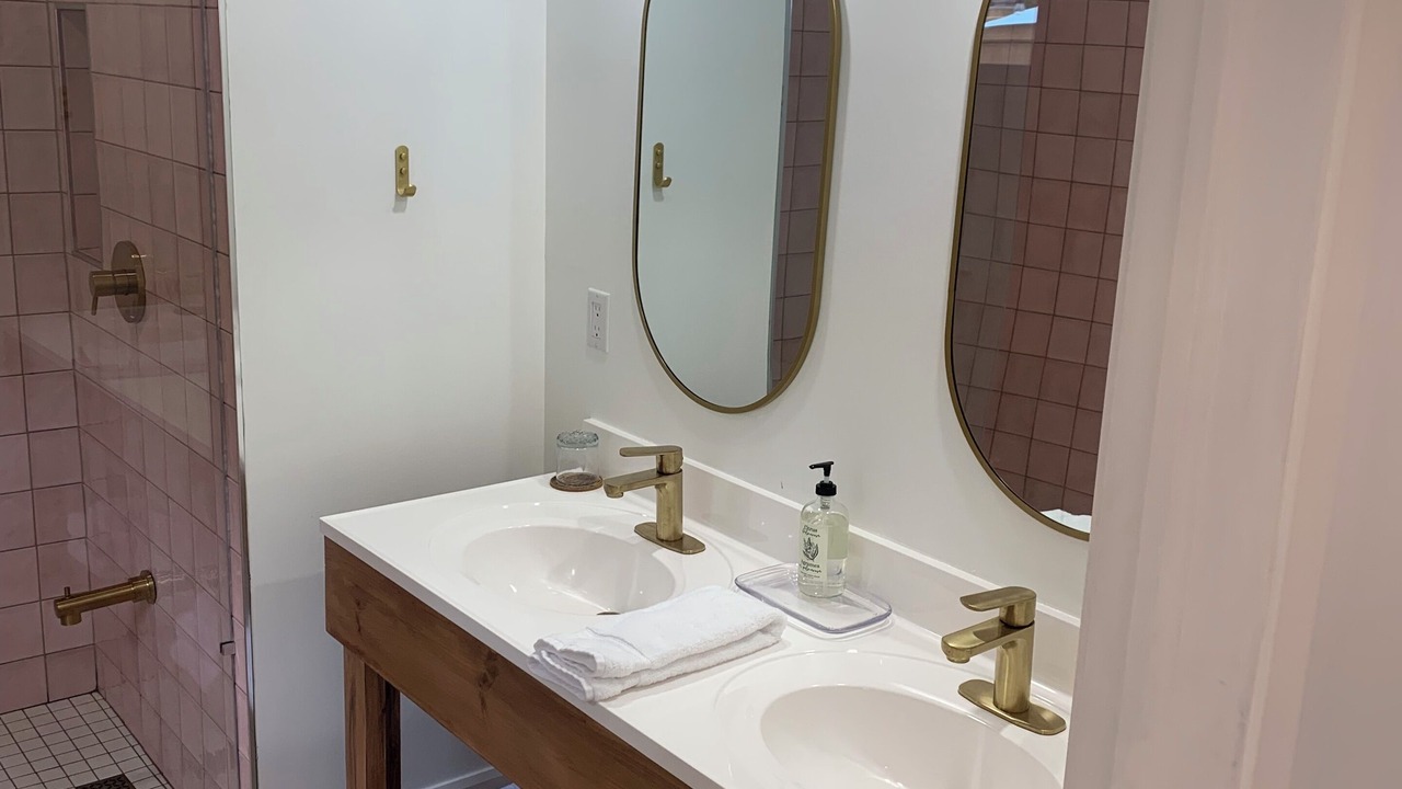Photo of Bathroom in Sauble Beach