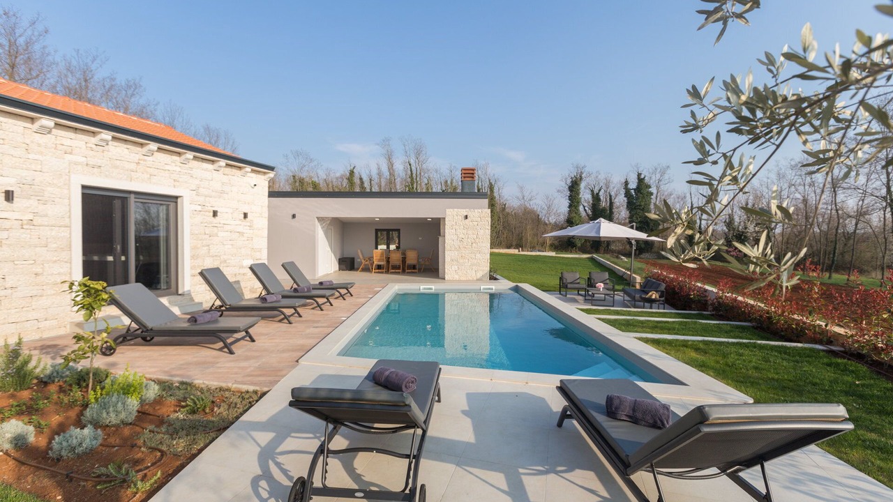 Photo of Outdoor in Mofardini