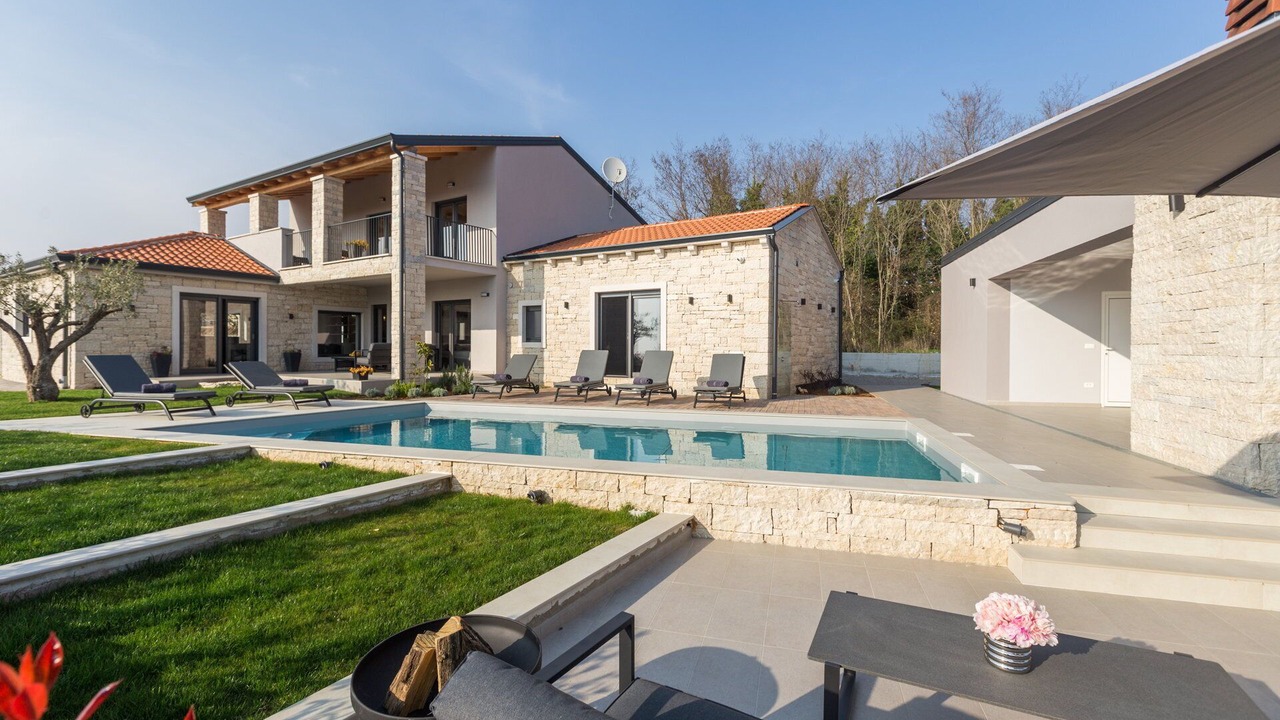 Photo of Outdoor in Mofardini