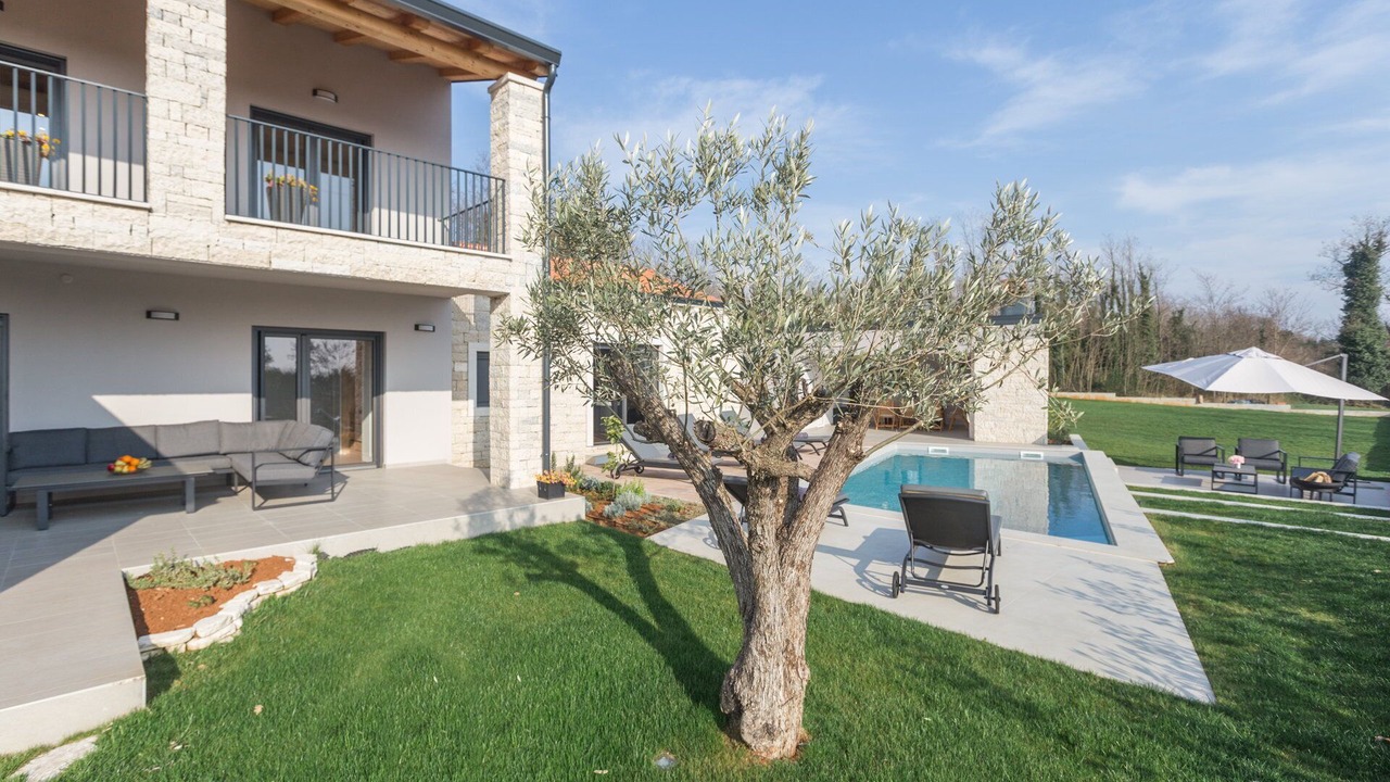 Photo of Outdoor in Mofardini