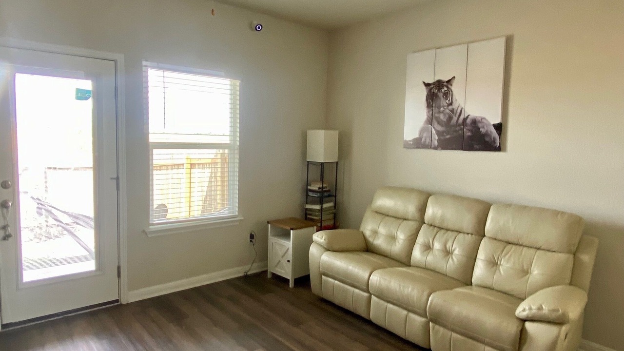 Photo of Livingroom in Kyle