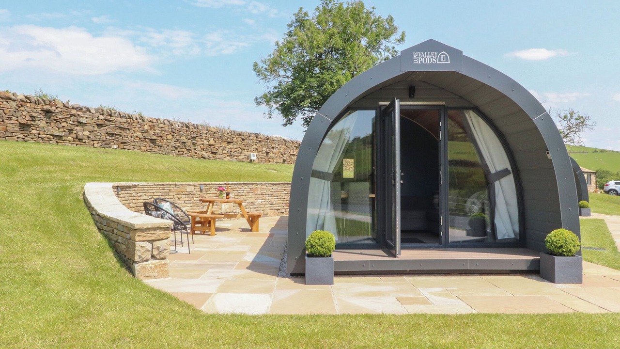 Photo of Outdoor in Fence